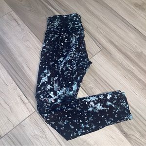Lululemon fast and free ⅞ tights - size 6 leggings